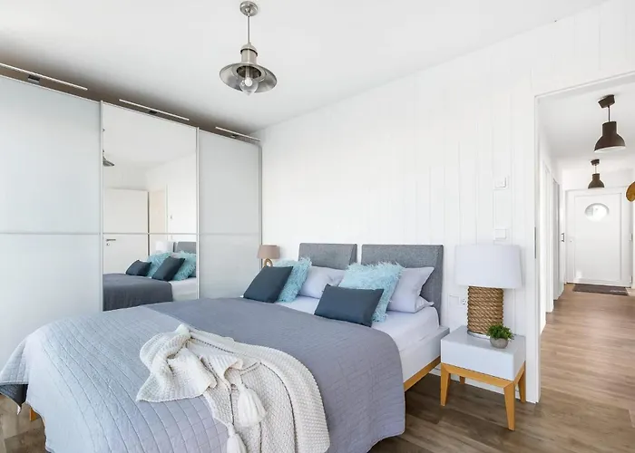 Stella Maris Båthotell 5*